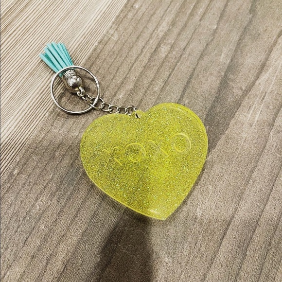 🎉🎉HP🎉🎉 Handmade VALENTINES DAY/ LOVE Keychains - Picture 2 of 11